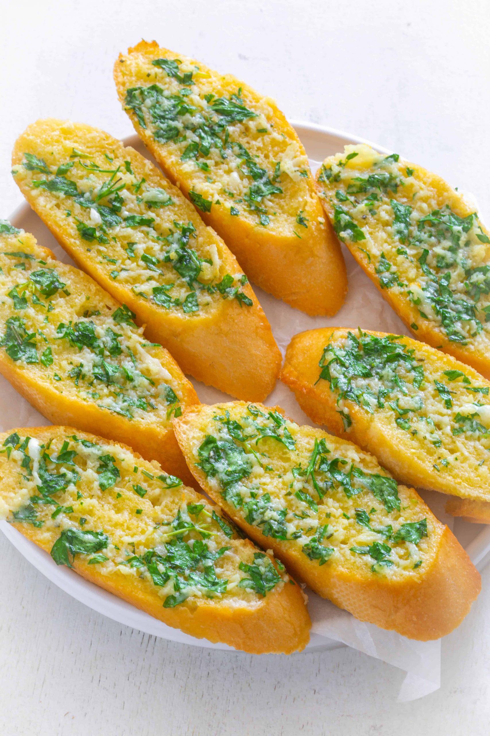 homemade-air-fryer-garlic-bread-pretty-delicious-eats